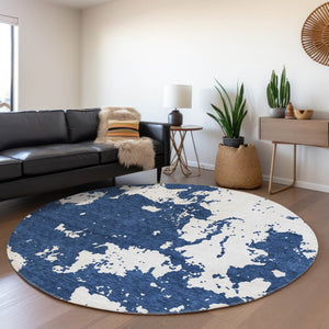 HomeRoots 8' Navy Blue and Ivory Abstract Washable Round Rug - Stain Resistant, UV Protected, Modern Design! 671309