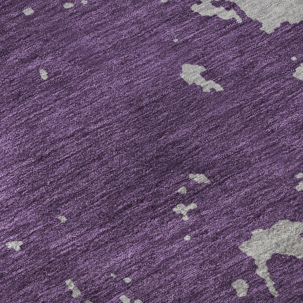 HomeRoots 8' Abstract Purple and Gray Round Rug – Washable, UV Protected, Stain Resistant for Busy Homes 671315