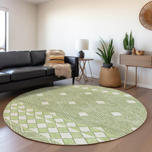 HomeRoots 8' Artichoke Green & Ivory Geometric Round Rug - Washable, UV Protected, Perfect for High-Traffic Areas 671351