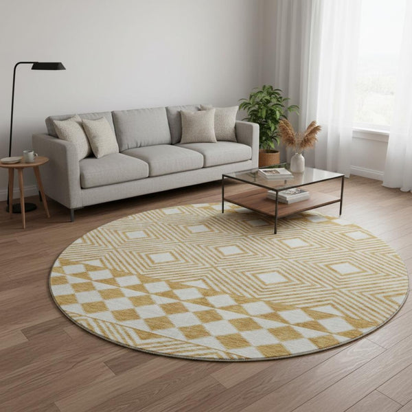 HomeRoots 8' Gold and Ivory Geometric Washable Round Rug - UV Protected, Stain-Resistant, Modern Elegance 671369