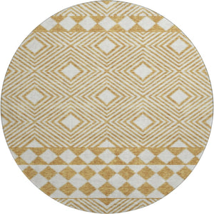 HomeRoots 8' Gold and Ivory Geometric Washable Round Rug - UV Protected, Stain-Resistant, Modern Elegance 671369