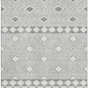 HomeRoots 10' X 14' Stylish Gray & Ivory Geometric Area Rug – Washable, UV Protected, Perfect for Family Spaces! 671378