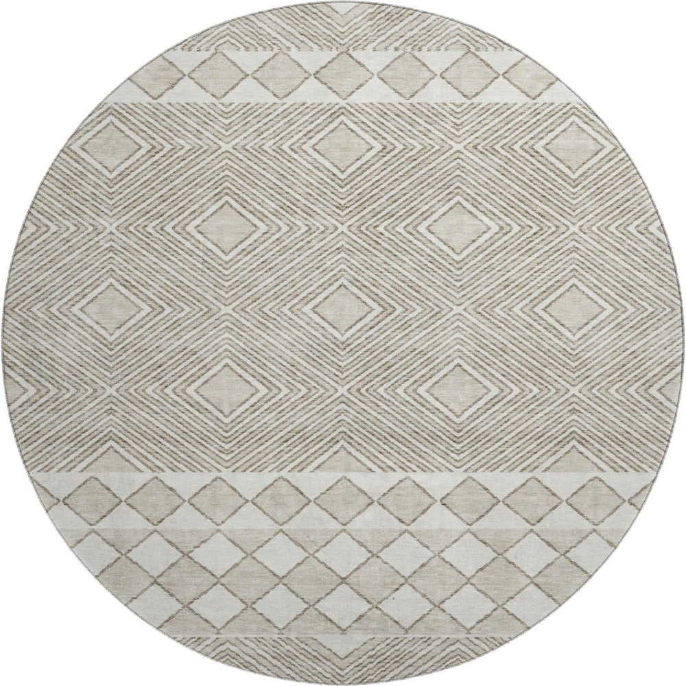 HomeRoots 8' Taupe and Beige Geometric Round Rug - Washable, UV-Protected, Stylish for High-Traffic Areas 671405