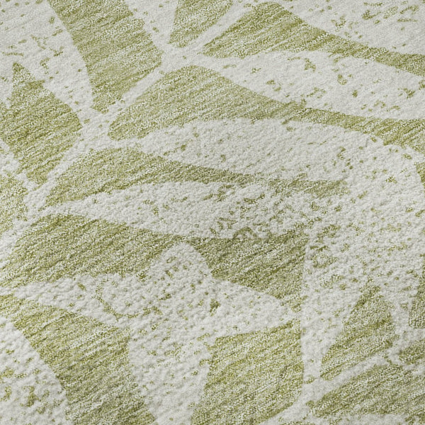 HomeRoots 8' Washable Round Rug in Artichoke Green & Beige Floral Design with UV Protection & Stain Resistance 671417