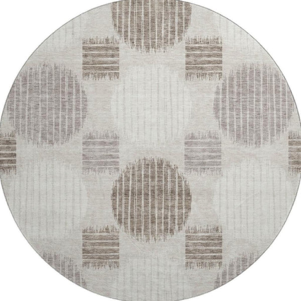 HomeRoots 8' Beige Ivory Taupe Geometric Washable Round Rug – Durable, Stylish, Stain-Resistant, UV Protected! 671507