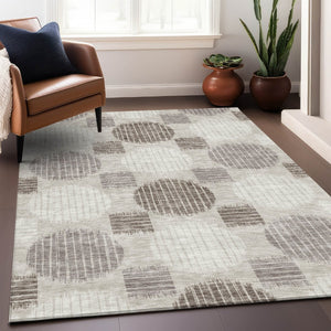 HomeRoots 8' X 10' Washable Geometric Area Rug in Beige, Ivory & Taupe - UV Resistant, Stain Proof & Soft! 671508