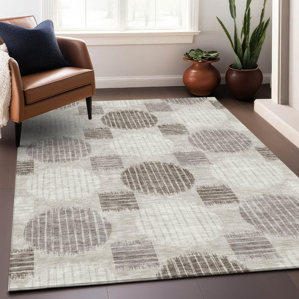 HomeRoots 8' X 10' Washable Geometric Area Rug in Beige, Ivory & Taupe - UV Resistant, Stain Proof & Soft! 671508