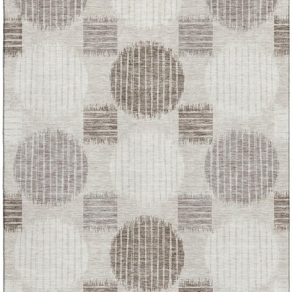HomeRoots 8' X 10' Washable Geometric Area Rug in Beige, Ivory & Taupe - UV Resistant, Stain Proof & Soft! 671508