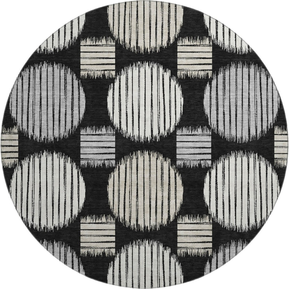 HomeRoots 8' Black and Ivory Geometric Washable Round Rug – UV Protected, Durable & Perfect for High Traffic Areas 671513