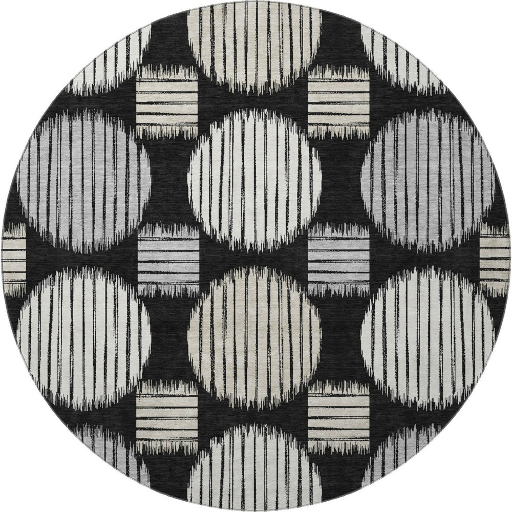 HomeRoots 8' Black and Ivory Geometric Washable Round Rug – UV Protected, Durable & Perfect for High Traffic Areas 671513