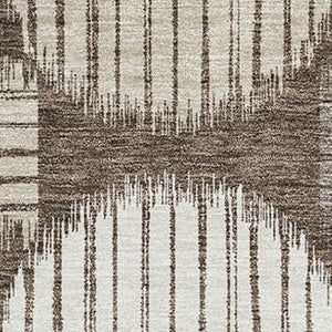 HomeRoots 5' Brown and Ivory Geometric Area Rug - Washable, UV Protected, Perfect for High-Traffic Spaces! 671518