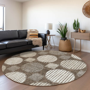 HomeRoots 8' Brown And Ivory Geometric Round Rug - Washable, UV Protected, Durable for High-Traffic Spaces 671519