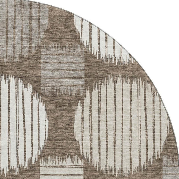 HomeRoots 8' Brown And Ivory Geometric Round Rug - Washable, UV Protected, Durable for High-Traffic Spaces 671519