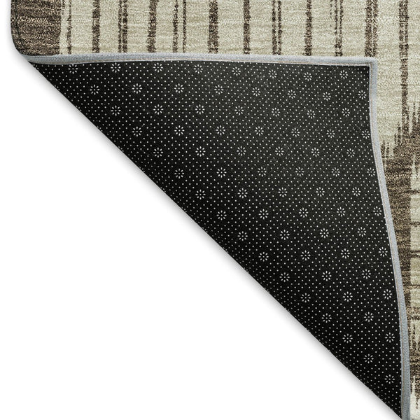 HomeRoots 8' X 10' Brown And Ivory Geometric Area Rug - Stylish, Washable, UV-Protected for Busy Homes! 671520