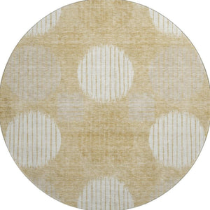 HomeRoots 8' Gold And Ivory Geometric Round Rug - Stylish, Washable, UV Protected for Family and Pet Spaces 671531