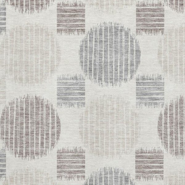 HomeRoots 5' X 8' Ivory Beige & Gray Geometric Area Rug - Stylish, Washable, UV Protected for Busy Homes! 671548