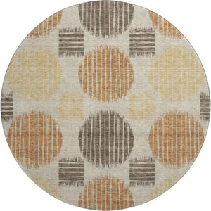 HomeRoots 8' Tan Gold And Brown Geometric Round Rug - Washable, UV Protected, Perfect for High-Traffic Areas 671579