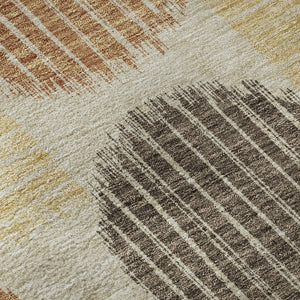 HomeRoots 8' Tan Gold And Brown Geometric Round Rug - Washable, UV Protected, Perfect for High-Traffic Areas 671579
