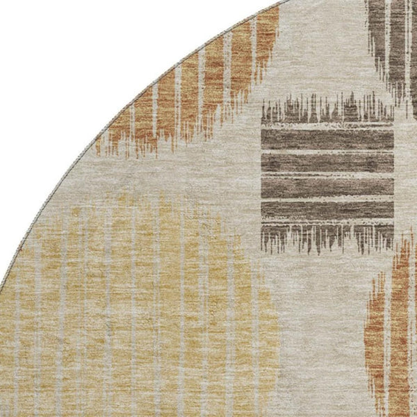 HomeRoots 8' Tan Gold And Brown Geometric Round Rug - Washable, UV Protected, Perfect for High-Traffic Areas 671579