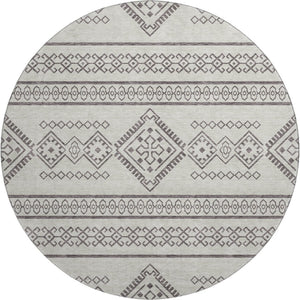 HomeRoots 8' Beige and Taupe Southwestern Round Area Rug - Washable, Stain-Resistant, UV Protected Design 671591