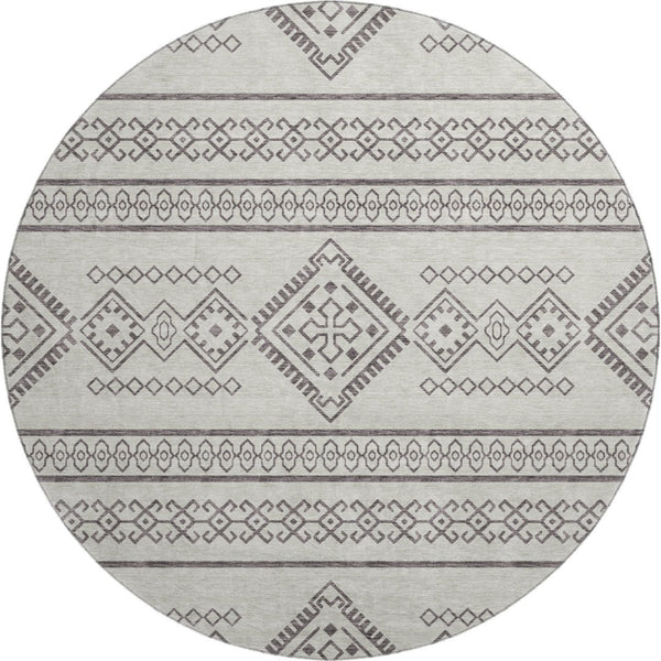 HomeRoots 8' Beige and Taupe Southwestern Round Area Rug - Washable, Stain-Resistant, UV Protected Design 671591