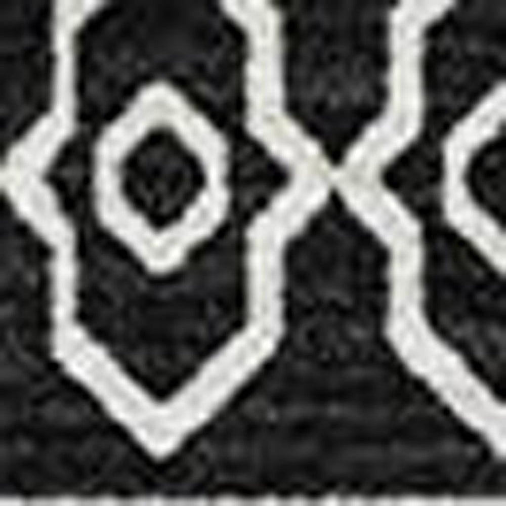 HomeRoots 8' X 10' Black And Ivory Southwestern Washable Area Rug - UV Protected, Durable & Stylish Design 671598
