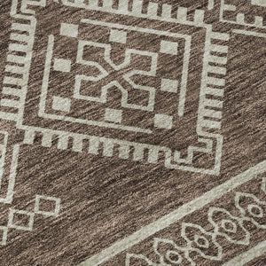 HomeRoots 8' Round Southwestern Washable Rug – Durable, UV-Protected, Stylish Brown & Beige for Any Space! 671603