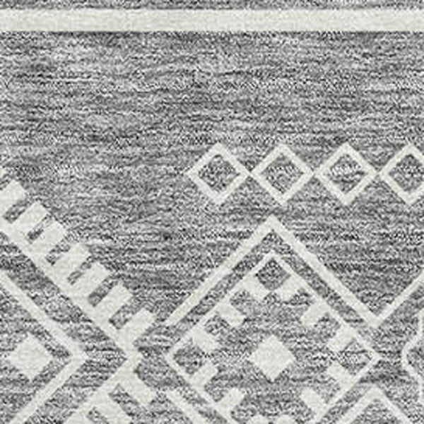 HomeRoots 5' X 8' Gray and Ivory Southwestern Area Rug - Washable, UV-Protected, Stain-Resistant, Kid-Friendly! 671626