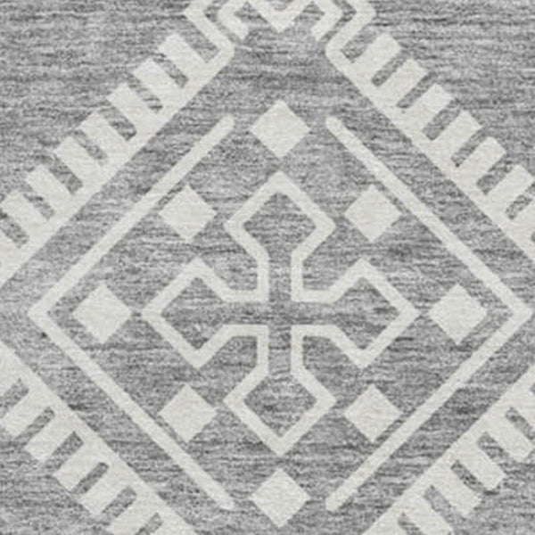 HomeRoots 8' Gray and Ivory Southwestern Round Rug - UV-Resistant, Durable, Easy-Care Design for Any Space 671627