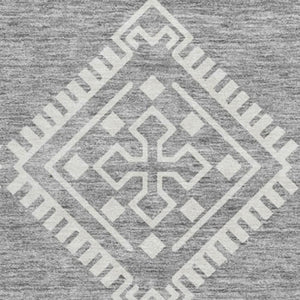 HomeRoots 8' Gray and Ivory Southwestern Round Rug - UV-Resistant, Durable, Easy-Care Design for Any Space 671627