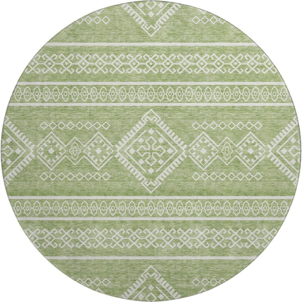 HomeRoots 8' Green and Ivory Southwestern Round Rug – Washable, UV-Protected, Stain-Resistant, Durable Design 671633