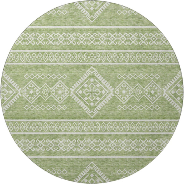 HomeRoots 8' Green and Ivory Southwestern Round Rug – Washable, UV-Protected, Stain-Resistant, Durable Design 671633