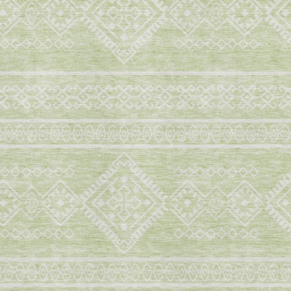 HomeRoots 5' X 8' Southwestern Mint Green & Ivory Area Rug - Washable, UV Protected, Stylish & Durable Design 671644