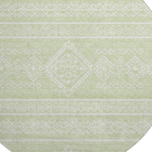 HomeRoots 8' Mint Green Southwestern Round Rug - Durable, Washable, UV-Protected for Indoor & Outdoor Style! 671645