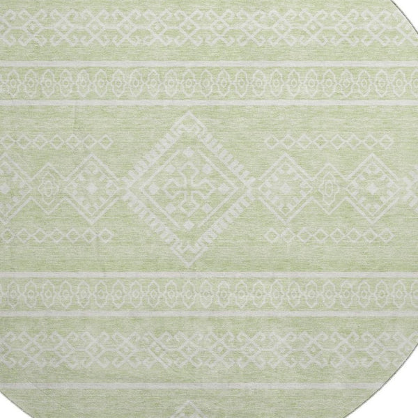 HomeRoots 8' Mint Green Southwestern Round Rug - Durable, Washable, UV-Protected for Indoor & Outdoor Style! 671645