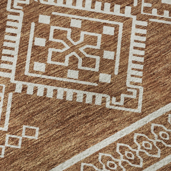 HomeRoots 8' Southwestern Round Rug in Rust & Ivory - Washable, UV Protected, Durable & Pet-Friendly Design 671651