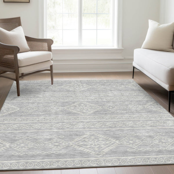 HomeRoots 10' X 14' Silver And Ivory Southwestern Area Rug - Washable, UV Protected, Ideal for Busy Homes 671672