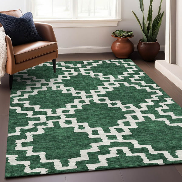 HomeRoots 8' X 10' Emerald and Ivory Abstract Geometric Area Rug – Washable, UV Protected, Durable & Stylish! 671712