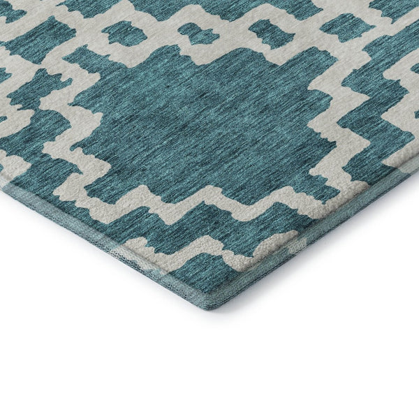 HomeRoots 8' X 10' Teal and Ivory Geometric Area Rug - Stylish, Washable, Pet-Friendly with UV Protection 671754