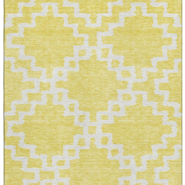 HomeRoots 8' X 10' Yellow and Ivory Abstract Geometric Washable Rug - Stylish, UV-Protected, Easy Care Design! 671760