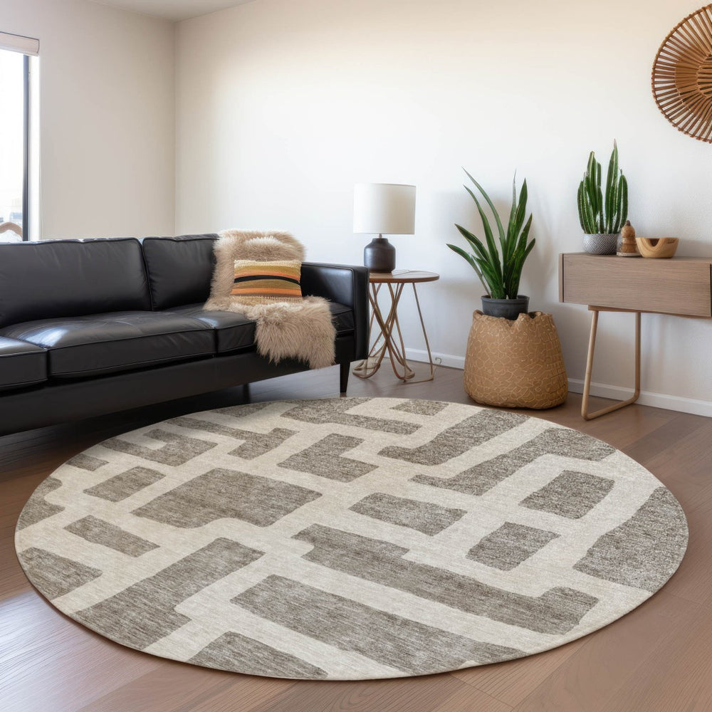 HomeRoots 8' Taupe and Beige Abstract Geometric Round Rug - Washable, UV-Protected, Perfect for High Traffic Areas 671843