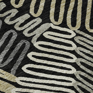 HomeRoots 8' Black Ivory Gray Floral Washable Round Rug - UV Protected, Durable, Stain-Resistant Design for Homes 671867