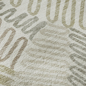 HomeRoots 8' Elegant Ivory Beige Floral Round Rug – Washable, UV Protected, Durable & Perfect for High-Traffic Areas 671897