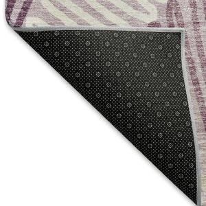 HomeRoots 5' X 8' Elegant Lavender Floral Area Rug - Washable, UV-Protected, Stain-Resistant, Durable Design 671902