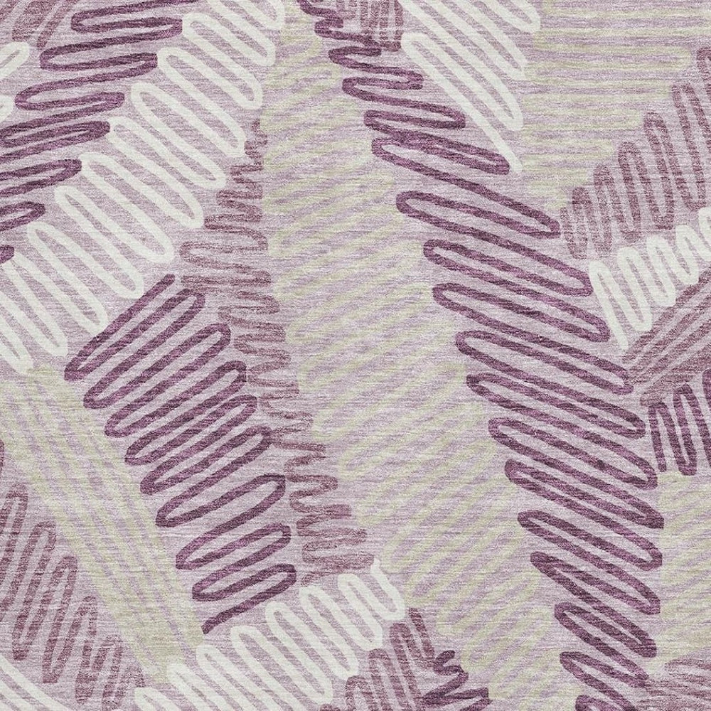 HomeRoots 5' X 8' Elegant Lavender Floral Area Rug - Washable, UV-Protected, Stain-Resistant, Durable Design 671902