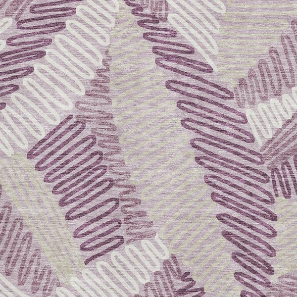 HomeRoots 5' X 8' Elegant Lavender Floral Area Rug - Washable, UV-Protected, Stain-Resistant, Durable Design 671902