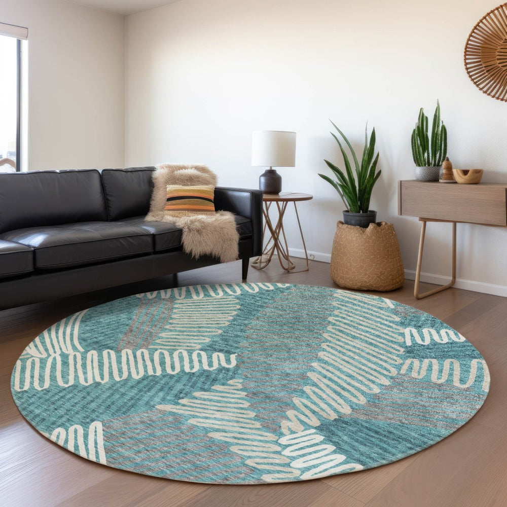 HomeRoots 8' Teal Floral Round Area Rug – Washable, UV-Protected, Stain-Resistant for Stylish Home Décor 671933