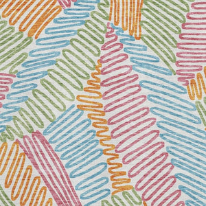 HomeRoots 5' X 8' Floral Area Rug - Washable, Stain Resistant, UV Protected, Perfect for Busy Homes & Decor 671938