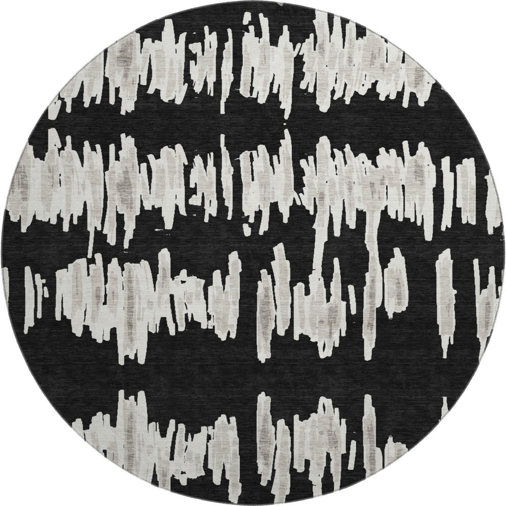 HomeRoots 8' Black And Ivory Striped Washable Round Rug - Durable, UV-Protected, Ideal for High-Traffic Areas 671945