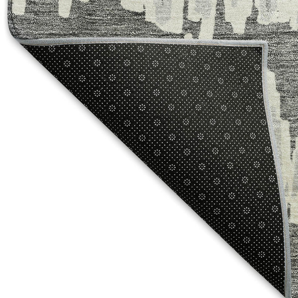 HomeRoots 5' X 8' Gray And Ivory Striped Washable Area Rug - Durable, Stain Resistant, UV Protected Design! 671962